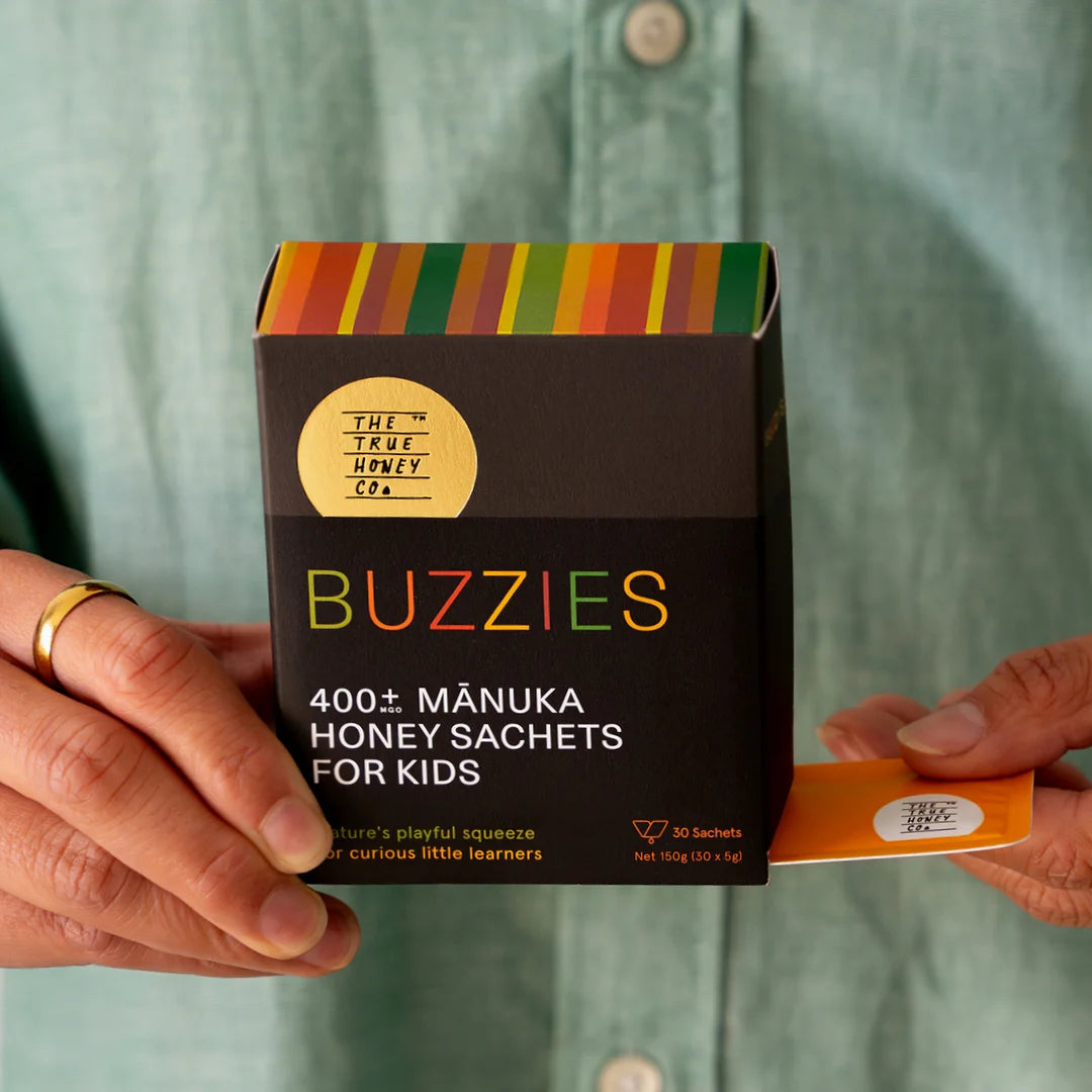 Boks med Manuka Buzzies ,honning sachets for børn