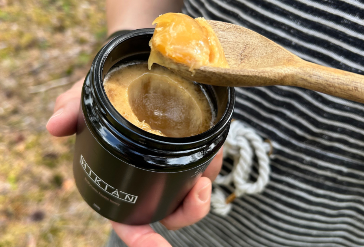 HIKIÄN BIODYNAMISK HONNING: 7 grunde til at gøre premium biodynamisk honning til en del af din daglige rutine